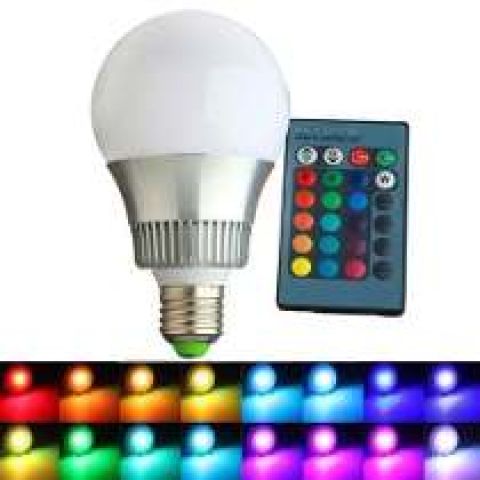 LAMPADA LED BULBO 5W RGB COLORIDA COM CONTROLE